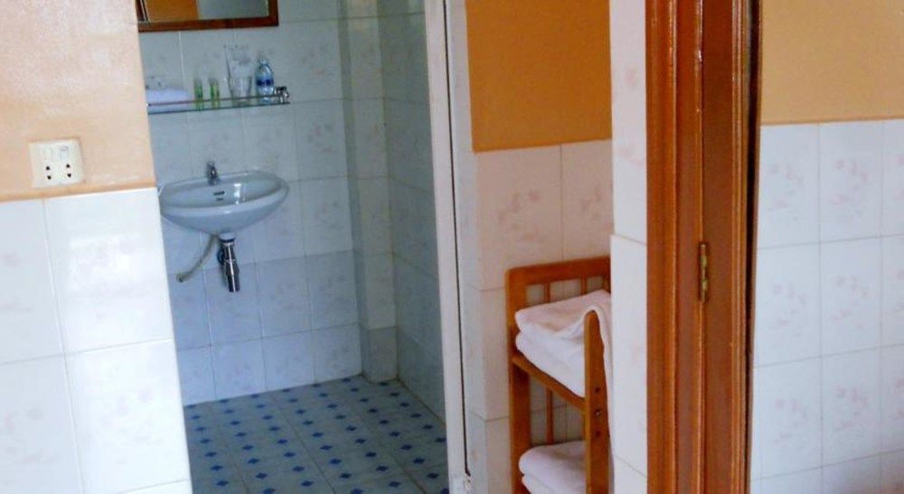 Kampot Manor Hotell Eksteriør bilde